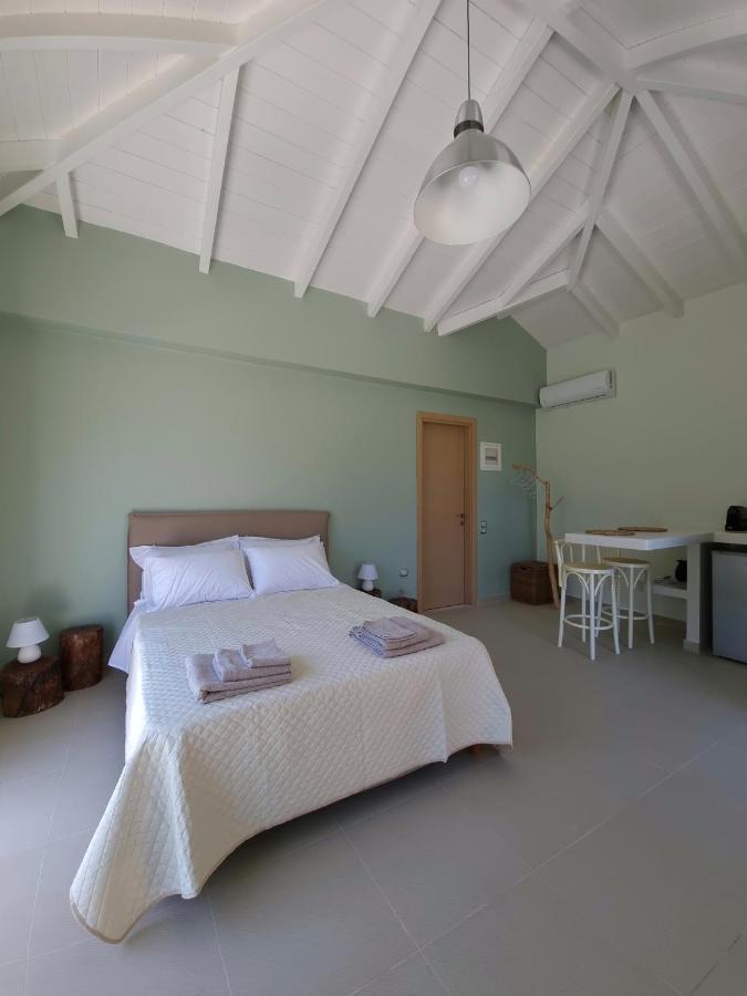 Melissafarm Guest House Epidaurus Exteriör bild