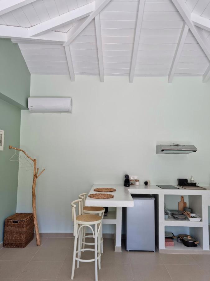 Melissafarm Guest House Epidaurus Exteriör bild