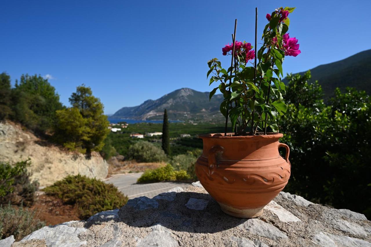 Melissafarm Guest House Epidaurus Exteriör bild